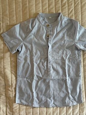 Men’s cotton/linen blend banded collar shirt. NWOT